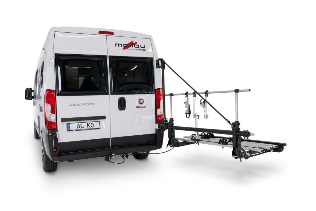 AL-KO Trigo Van pivoté sur le côté : portes arrière du Fiat Ducato libres